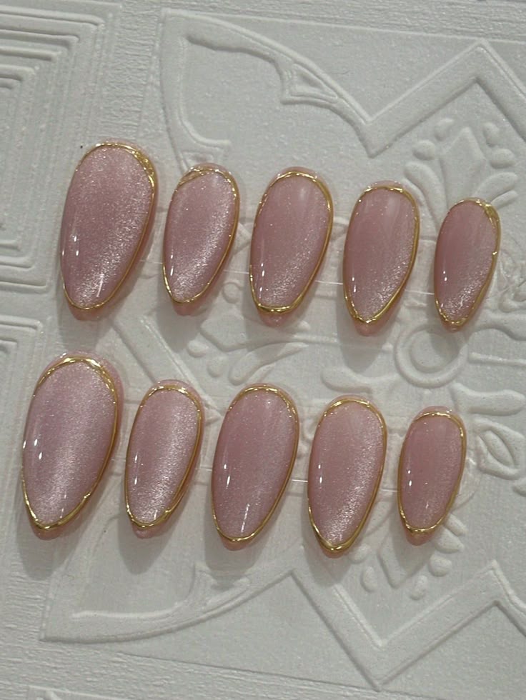 3D CAT EYE