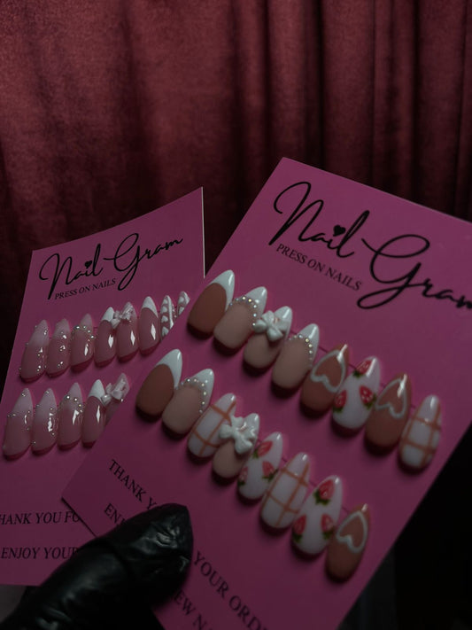 Pack of 2 luxury Nails