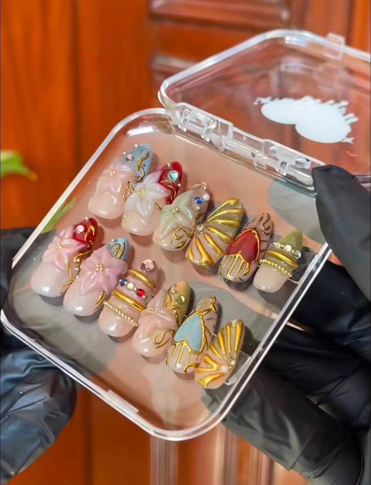 Luxury Nails